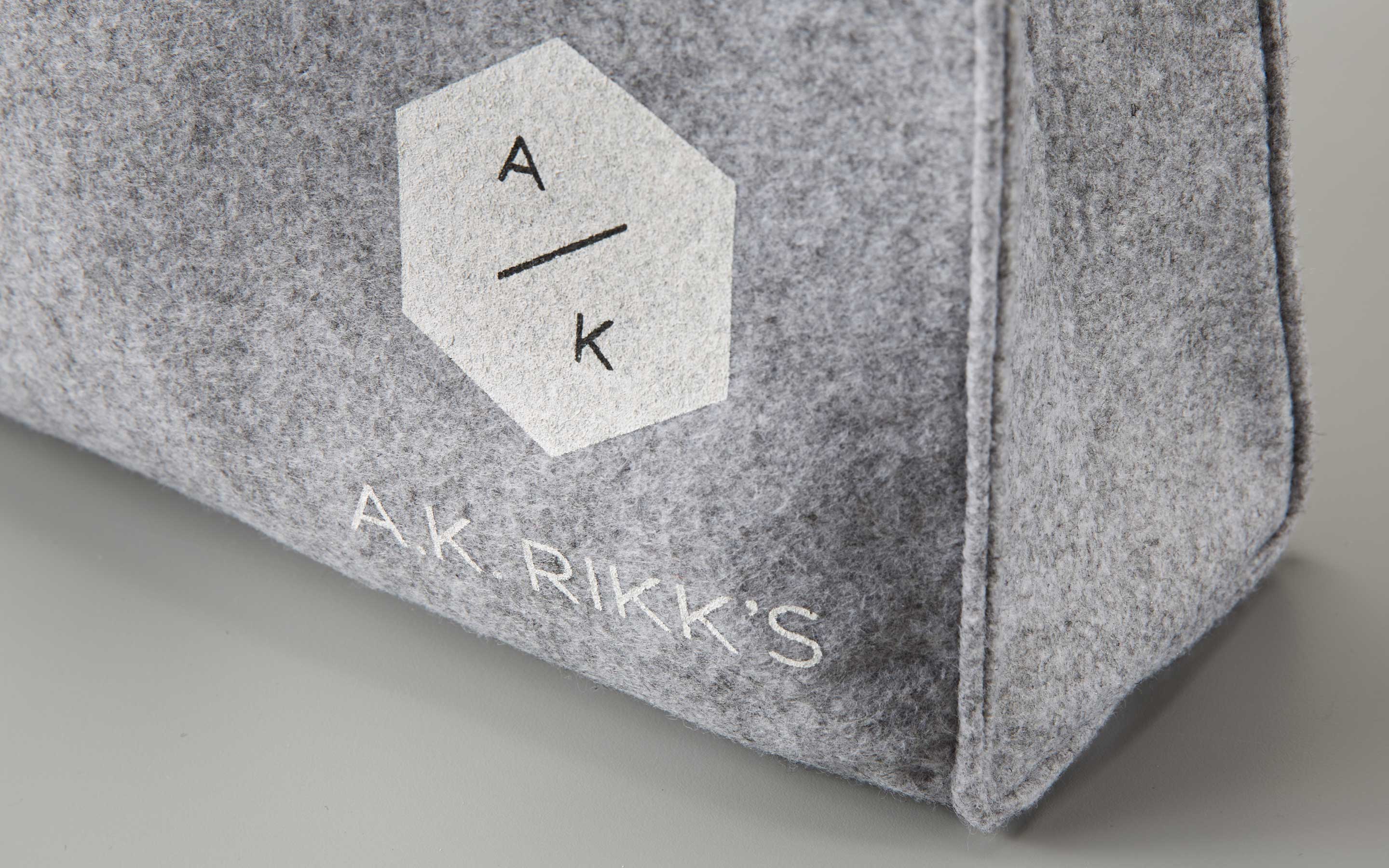 A.K. Rikk's Branding - Felt Shopping Bag Detail